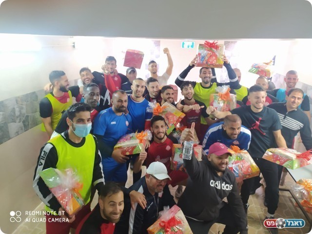 חלוקת השי (דף הרשמי של מועדון ספורט צעירי טייבה)